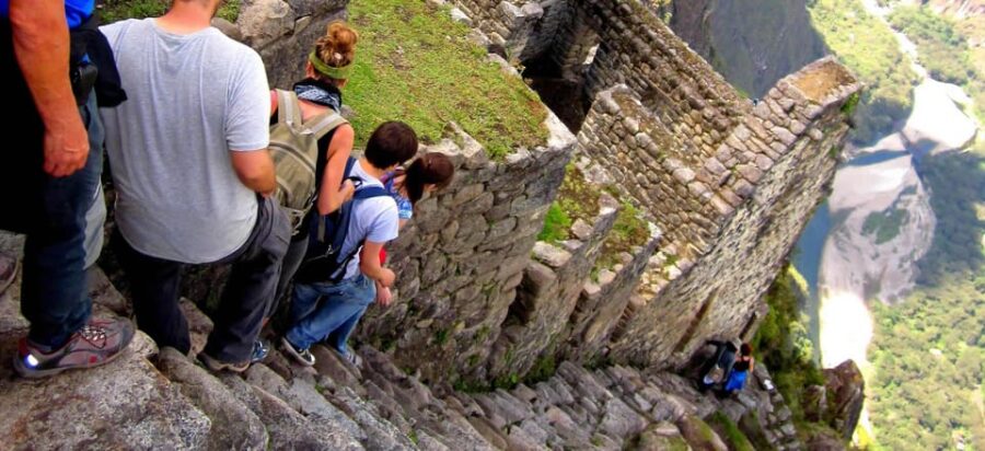 From Cusco: 2-Day Machu Picchu & Huayna Picchu Mountain Tour