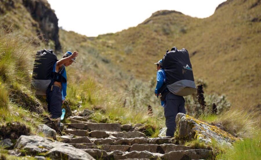 From Cusco: Amazing Classic Inca Trail 4 Days & Train