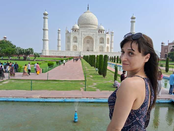 From Delhi: 2-Day Delhi & Agra Taj Mahal Tour in Private Car
