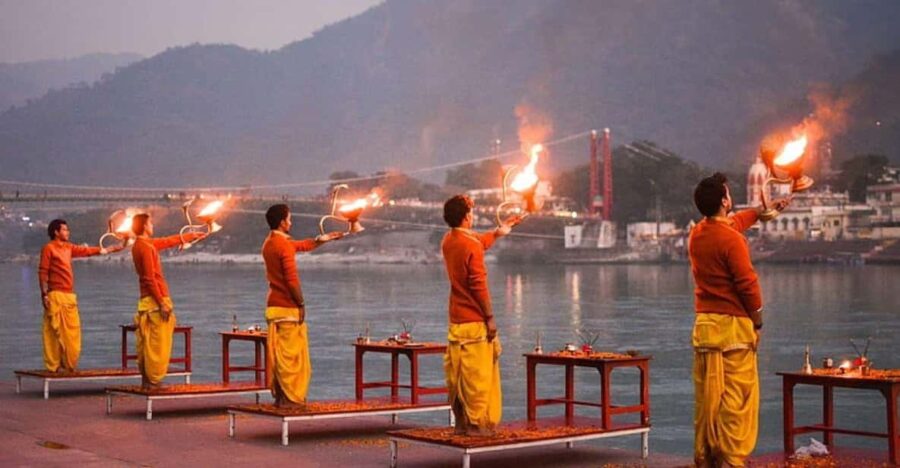From Delhi: Overnight Haridwar Great Ganges Tour With Guide