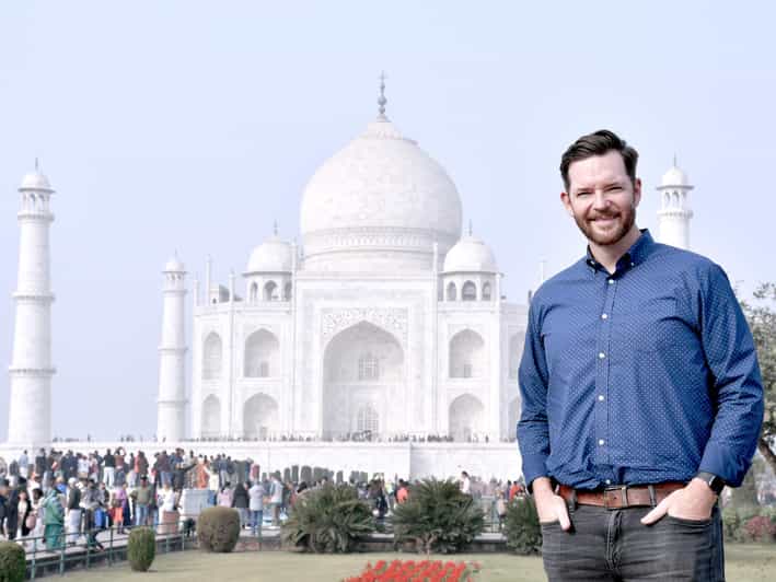 From Delhi: Taj Mahal, Agra Vrindavan & Mathura Tour by Car