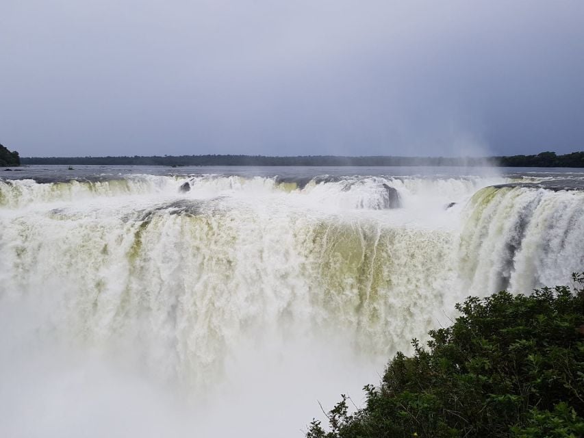 From Foz Do Iguaçu: Iguazú Falls Boat Ride Argentina | Power Traveller