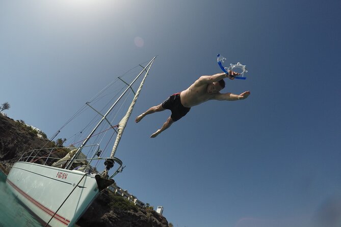 From Heraklion : Small Group 6 Hours Sailing Trip to Dia Island - Exploring Dia Island