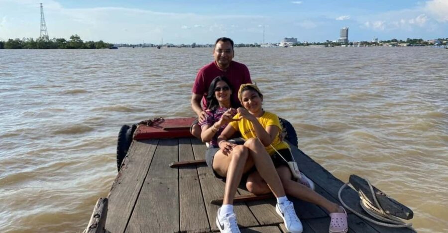 From Ho Chi Minh: Mekong Delta Day Tour With Rowing Boat