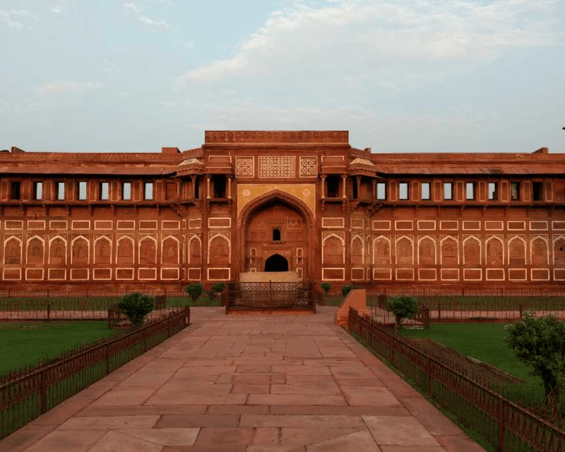 From Jaipur: Private 4-Day Golden Triangle Tour
