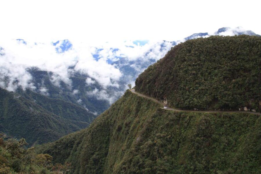 From La Paz: Death Route and Uyuni Salt Flats:5 Days by Bike - Key Points