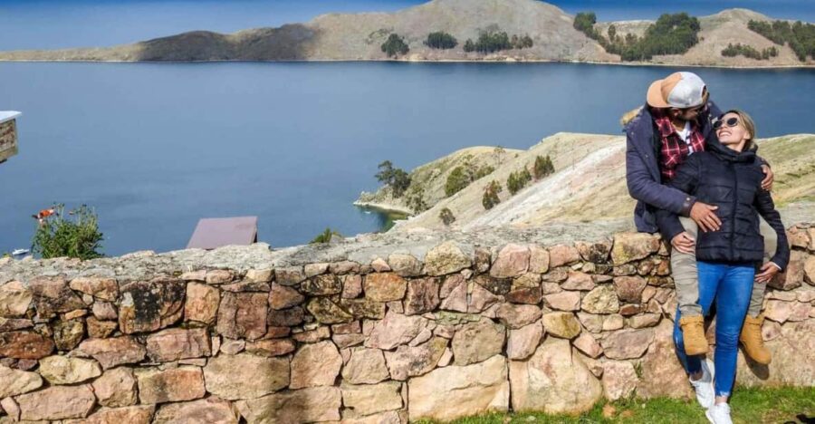 From La Paz:Day Trip to Lake Titicaca and Copacabana + Lunch - Tour Overview