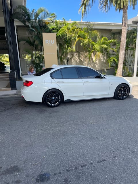 From Mobay Airport: Luxury Private Transfer to Negril. - Service Overview