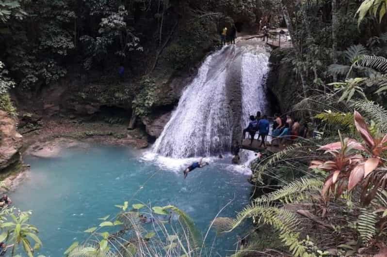 From Ocho Rios: Blue Hole & Dunns River Falls Tour