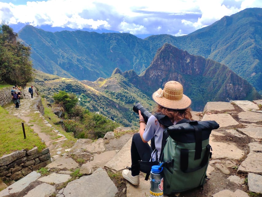 From Ollantaytambo: Machu Picchu Birding Private Tour