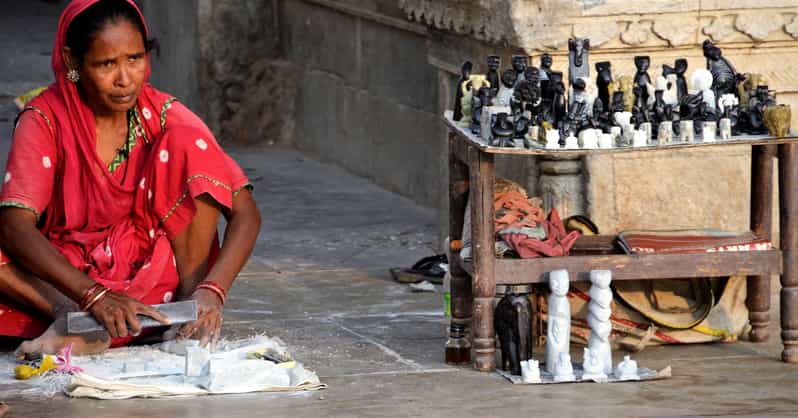 From Udaipur: Udaipur Day Tour With Private Guide