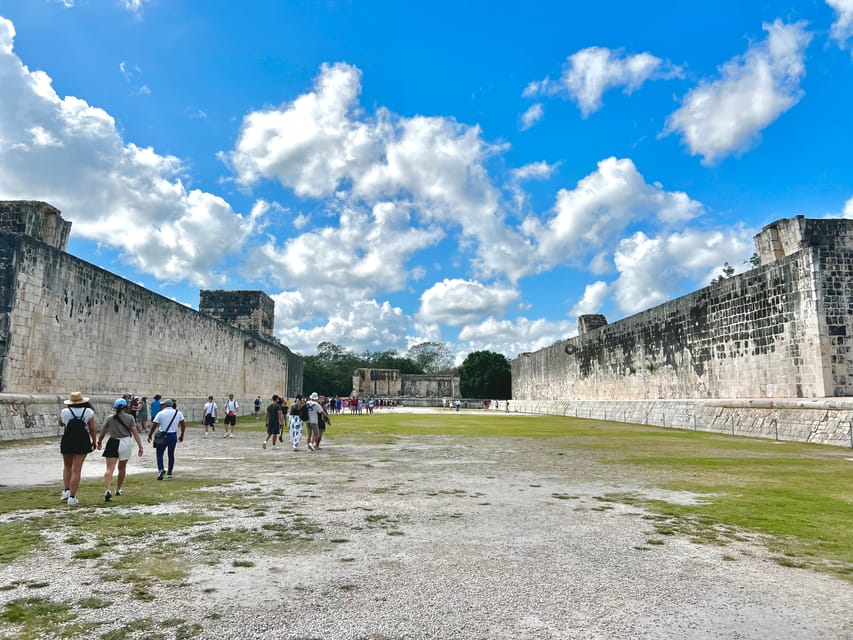 From Valladolid: Private Tour to Chichen Itza & Cenotes