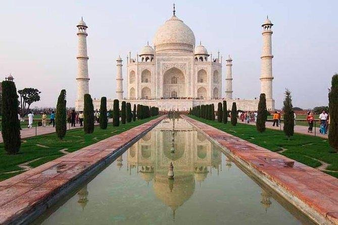 Full-Day Agra Tour With Taj Mahal From Mumbai by Air