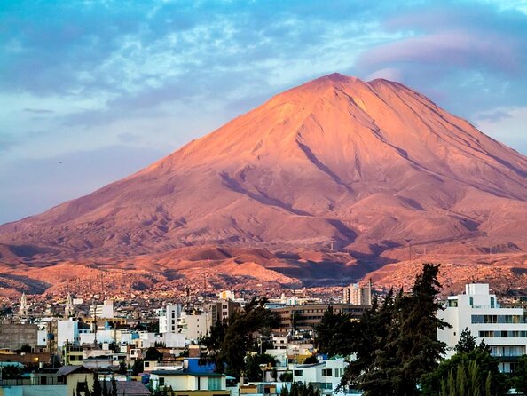 Full Day Climbing Tour to Chachani Volcano 6075 M (Min. 2 People)