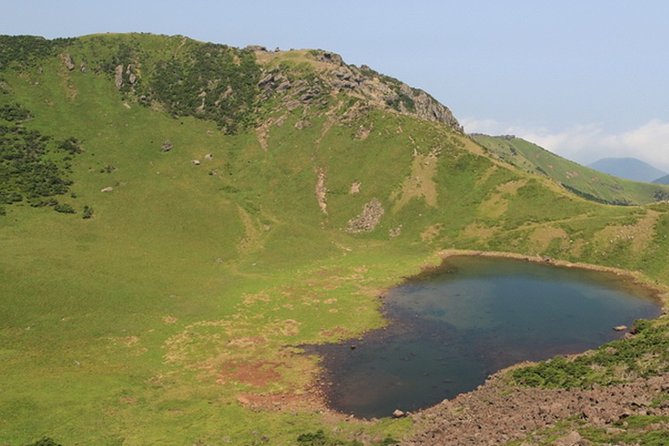 Full-Day Customizable Private Essential Jeju Island Tour for South Course - Tour Overview