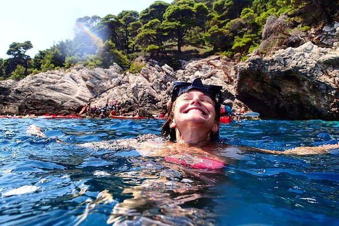 Full Day Guided Sea Kayaking & Snorkeling Tour to Elaphite Islands