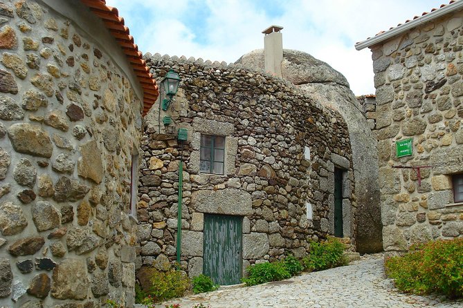 Full-Day Portuguese Historical Villages Tour