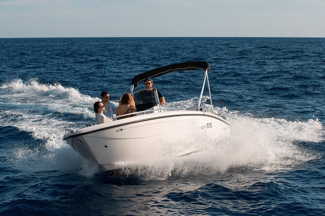Full Day Private Boat Tour of Capri