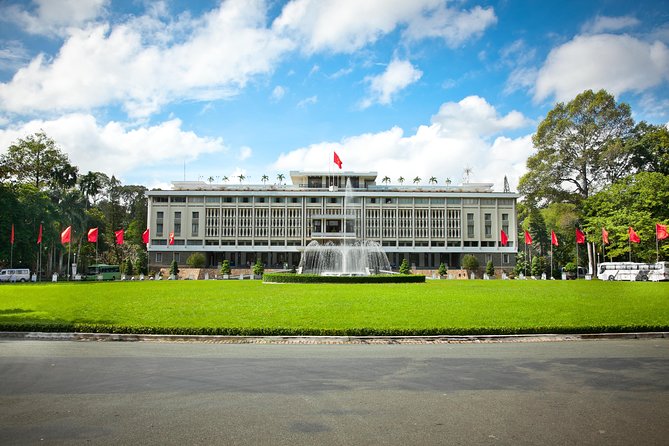 Full-Day Private Cu Chi Tunnels and Ho Chi Minh City Tour From Phu My With Lunch