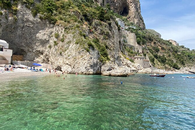 Full-Day Private Guided Boat Tour in Amalfi
