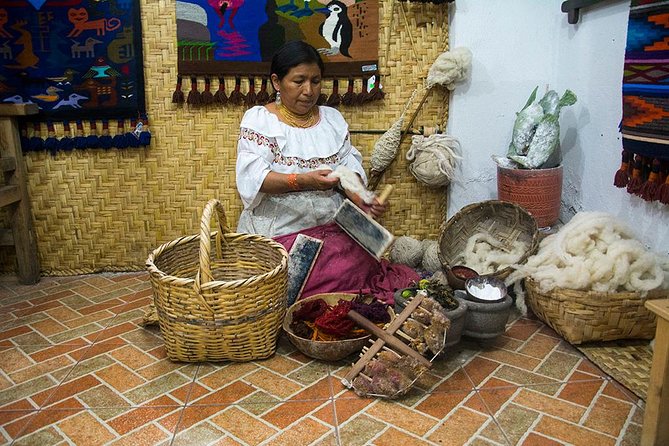 Full-Day Private Tour of Artisans North of Quito