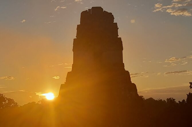 Full Day Tikal Sunrise Tour From Flores and Archaeological Tour