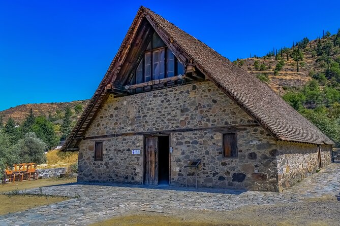 Full-Day Tour UNESCO Churches and Kalopanayiotis in Cyprus