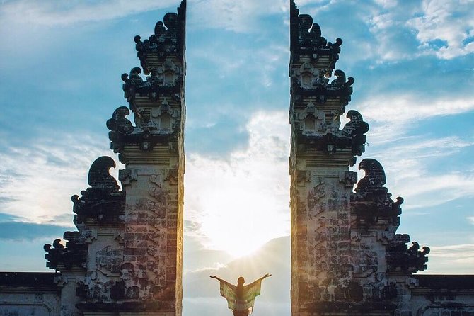 Gateway to Heaven : Lempuyang Gates With Tukad Cepung Waterfall