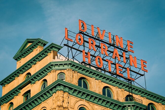 Ghost Hunt Outdoor Escape Game in Philadelphia