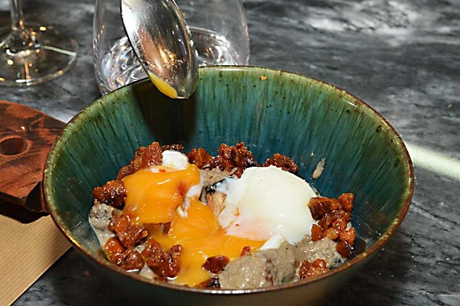 Gourmet Wine and Food Tour Lunch in Funchal