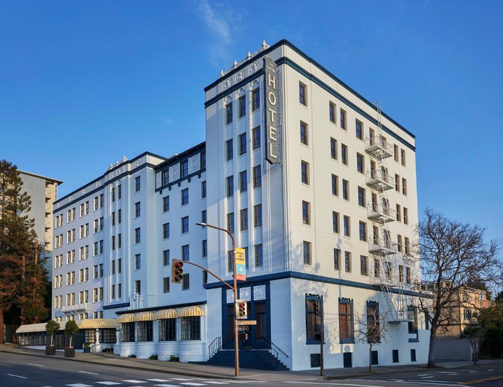 Graduate by Hilton Berkeley Review