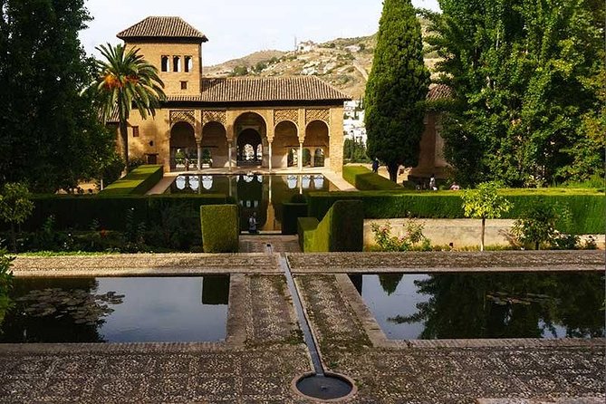 Granada / Alhambra Palace Private Tour From Motril Port for up to 8 Persons