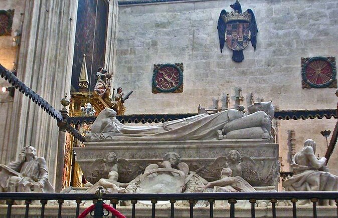 Granada: Royal Chapel Guided Walking Tour