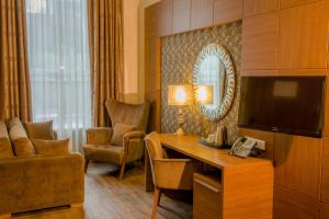Grand Hotel Downtown - Hotel Overview