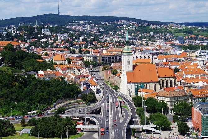 Great Bratislava City Tour – Presporacik Oldtimer