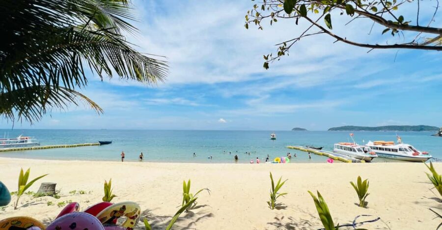 3 Best Snorkeling Experiences In Cham Islands