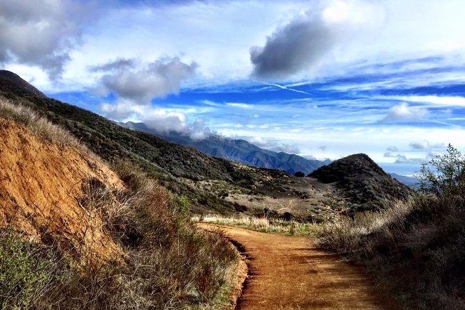 Guided Hiking Experience in Ojai - Exploring Ojais Peaceful Forests