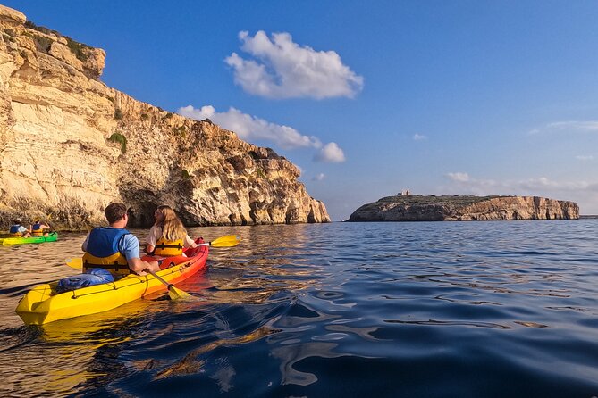 Guided Kayak Tour in St Pauls Island