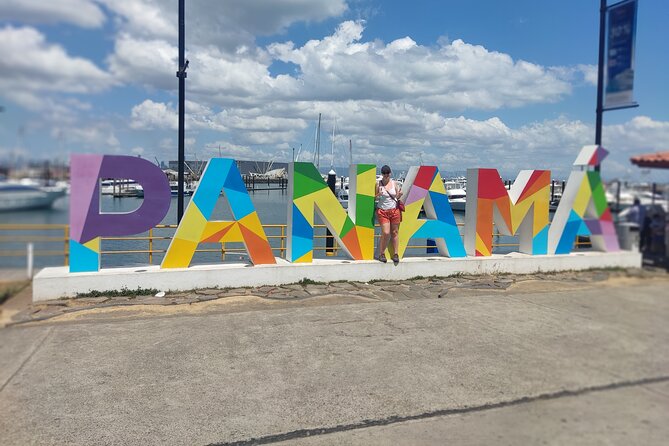 Guided Tour of Panama City, Canal and Casco Antiguo