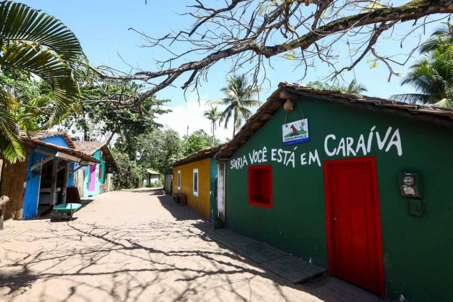 Guided Tour of the Beaches in Caraíva - Porto Seguro