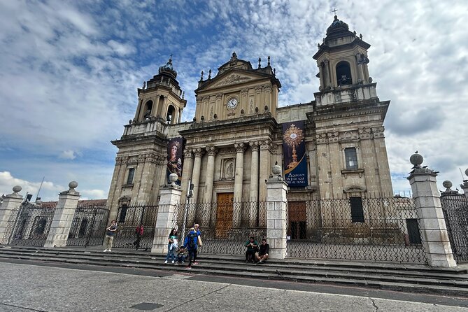 Guided Walking Tour in Guatemala City