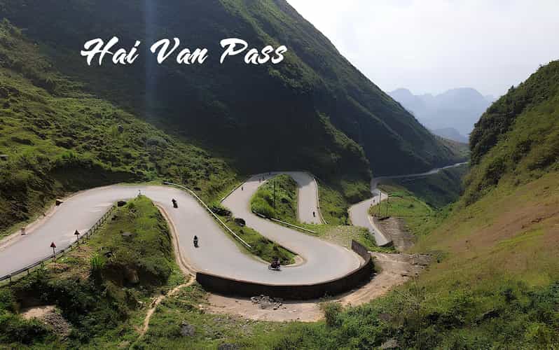 HAI VAN PASS & HUE CITY EXPLORE 1 DAY TOUR