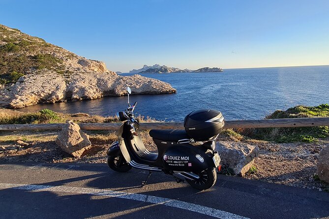 Half-Day E Motorbike Marseille Exploration