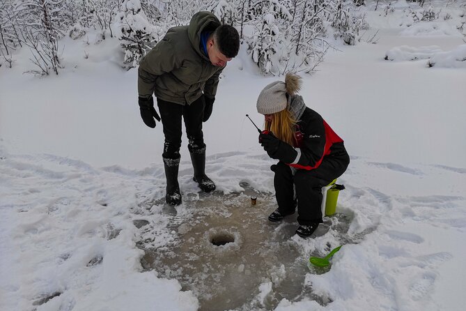 Half-Day Husky Safari and Salmon Ice Fishing Experience - Experiencing the Husky Safari