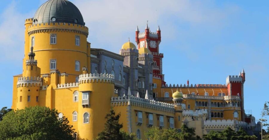 Half-Day Sintra Private Tour by TUK TUK - Tour Overview