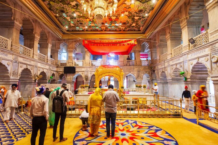 Half/Full Day Old & New Delhi Tour With Car and Guide