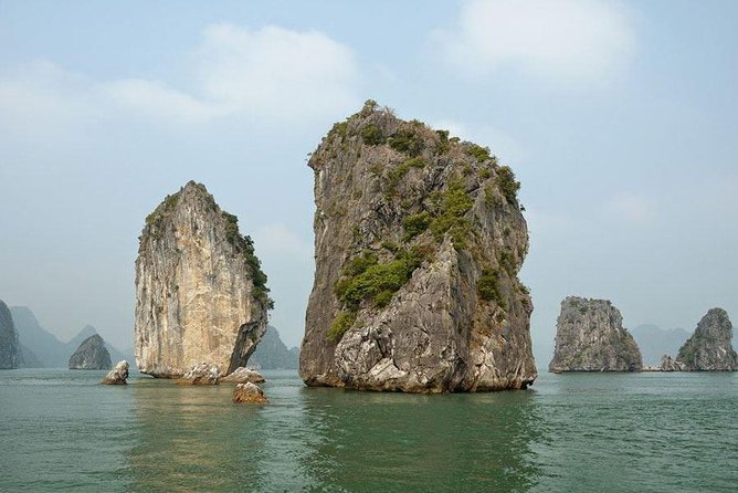 4 Best Canoe And Kayak Experiences In Halong Bay