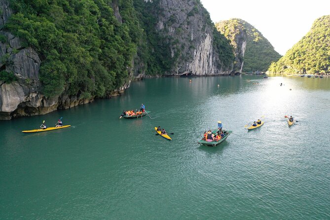 Halong Bay Luxury Day Cruise With Buffet Lunch and Limousine Bus