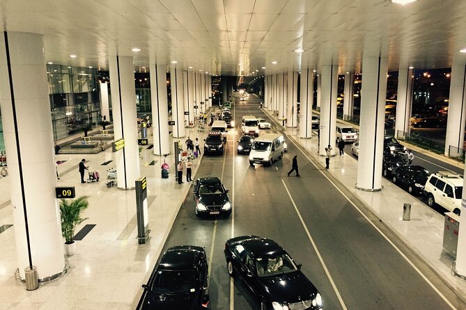 Hanoi Airport Pick Up 4 Seat Car - Booking Information