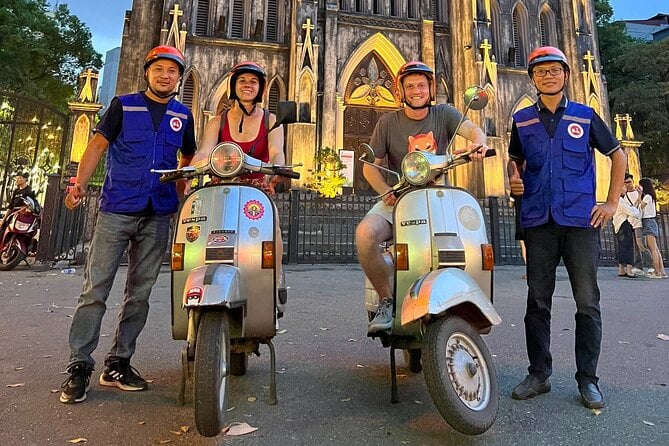 Hanoi Evening Vespa Food Tour 04hrs